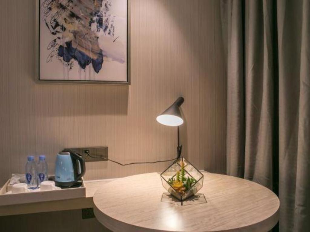 Echarm Hotel Yangjiang Baili Plaza Exterior foto